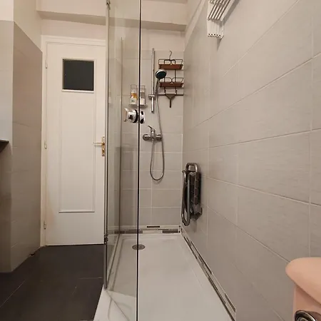 Central Studio Apartment