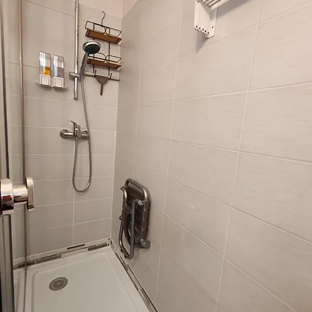 Central Studio Apartment