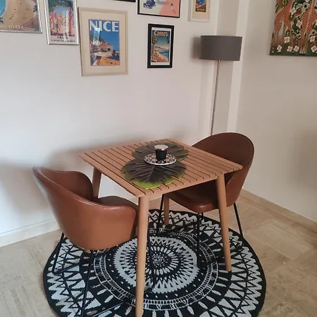 Central Studio ニース